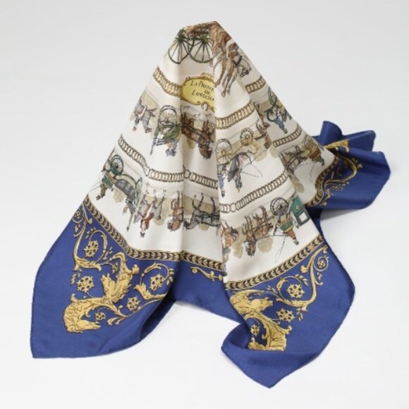 HERMES Blue Scarf - Picture 4 of 5